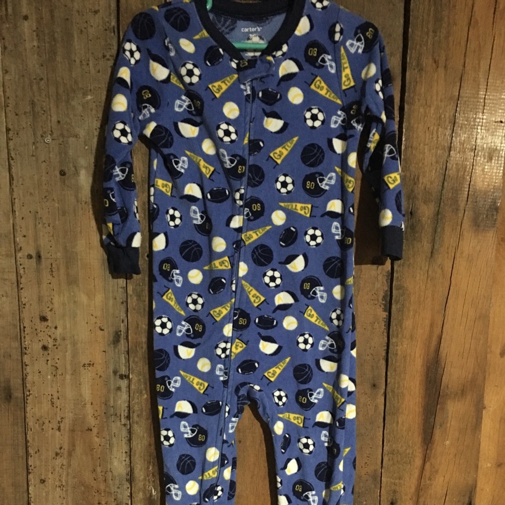 Carters. Sleeper. Size 3T
